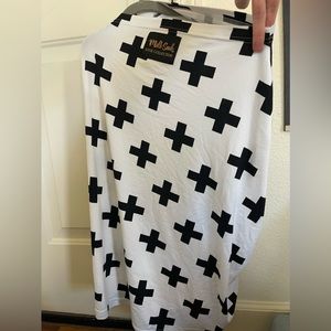 Milk Snob Car seat/Nursing cover